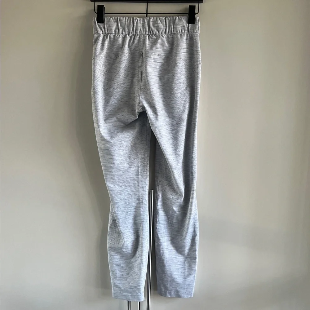 Lululemon On The Fly Pant - Picture 6 of 8